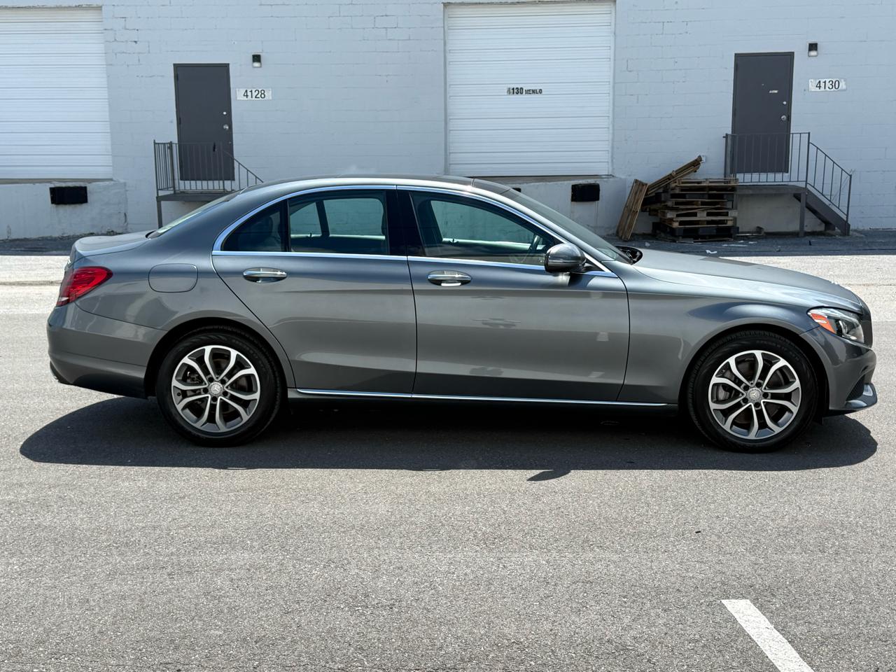 Mercedes-Benz C-Class C 300 4MATIC Sedan 2017