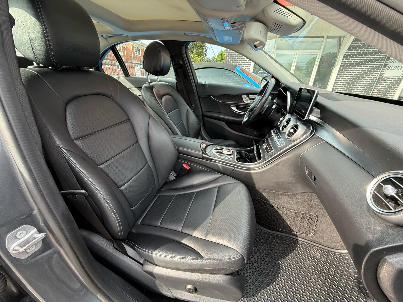 Mercedes-Benz C-Class C 300 4MATIC Sedan 2017