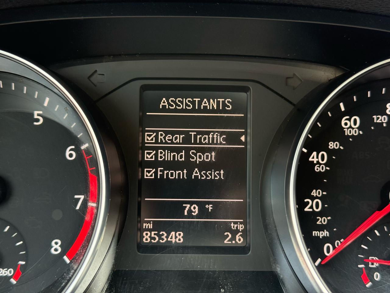 Volkswagen Passat R-Line w/Comfort Pkg Auto 2017