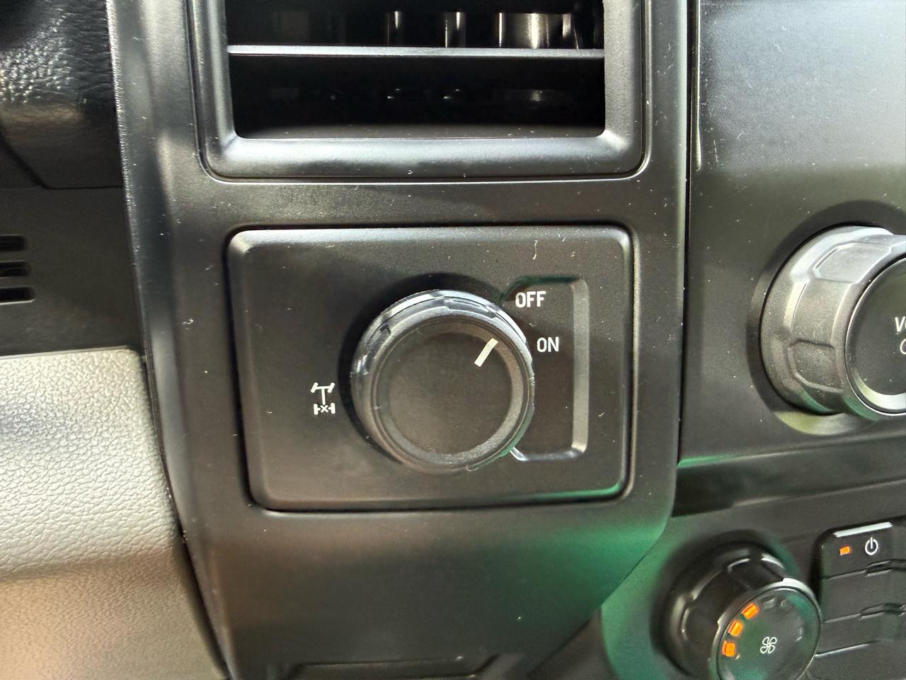 Ford F-150 XL 2WD SuperCab 6.5' Box 2020