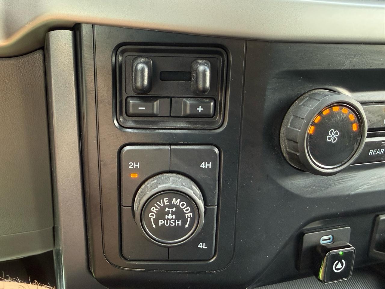 Ford F-150 XLT 4WD SuperCrew 6.5' Box 2023