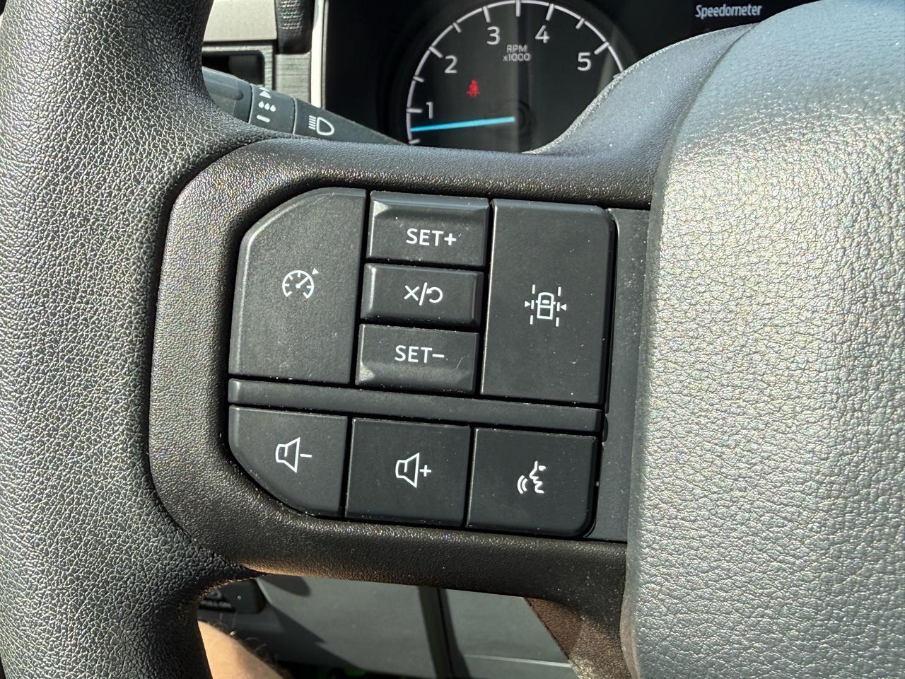 Ford F-150 XLT 4WD SuperCrew 6.5' Box 2023