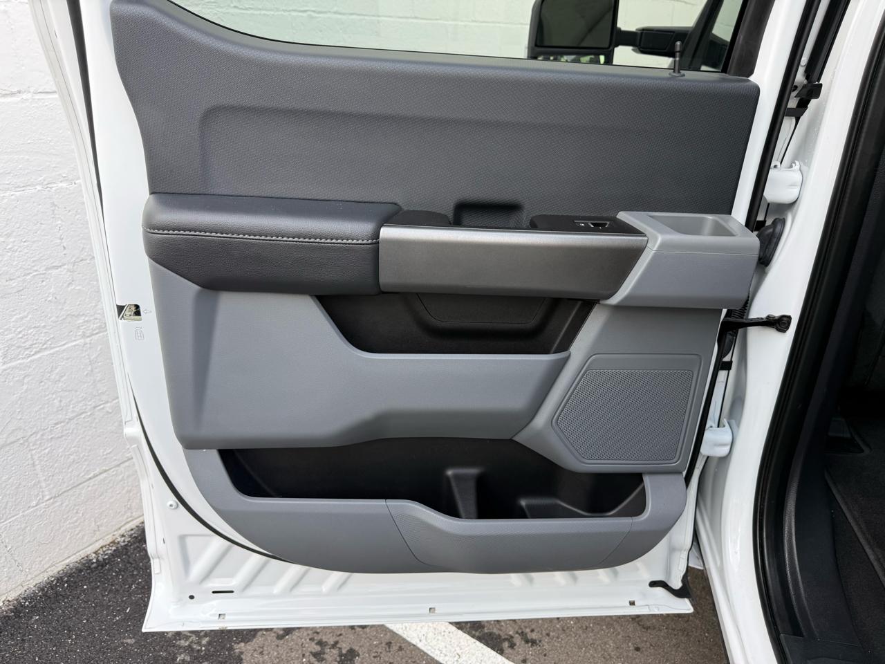 Ford F-150 XLT 4WD SuperCrew 6.5' Box 2023