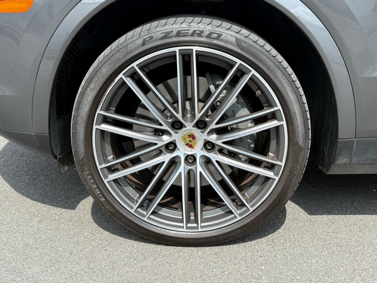 Porsche Cayenne S AWD 2021
