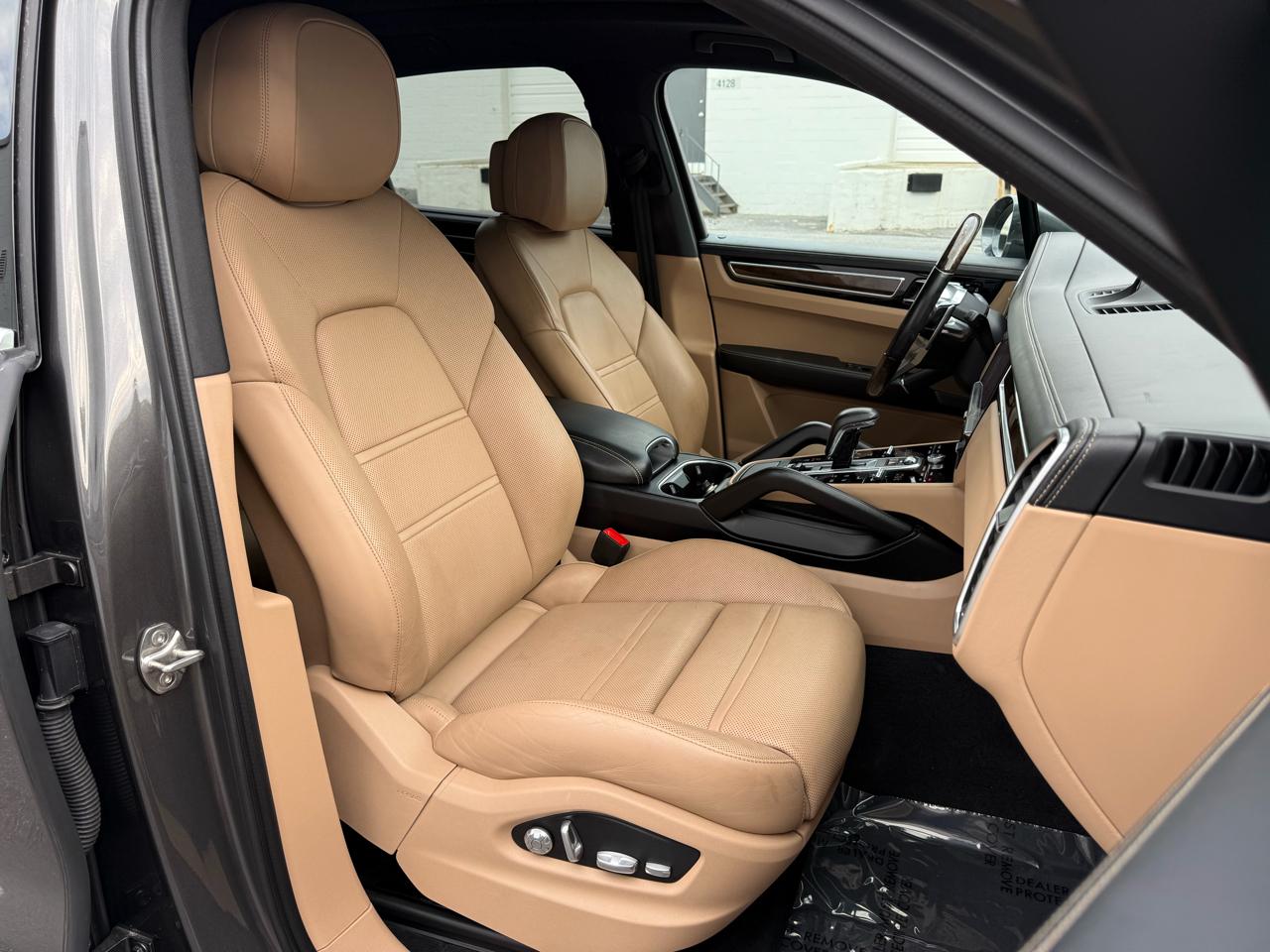 Porsche Cayenne S AWD 2021
