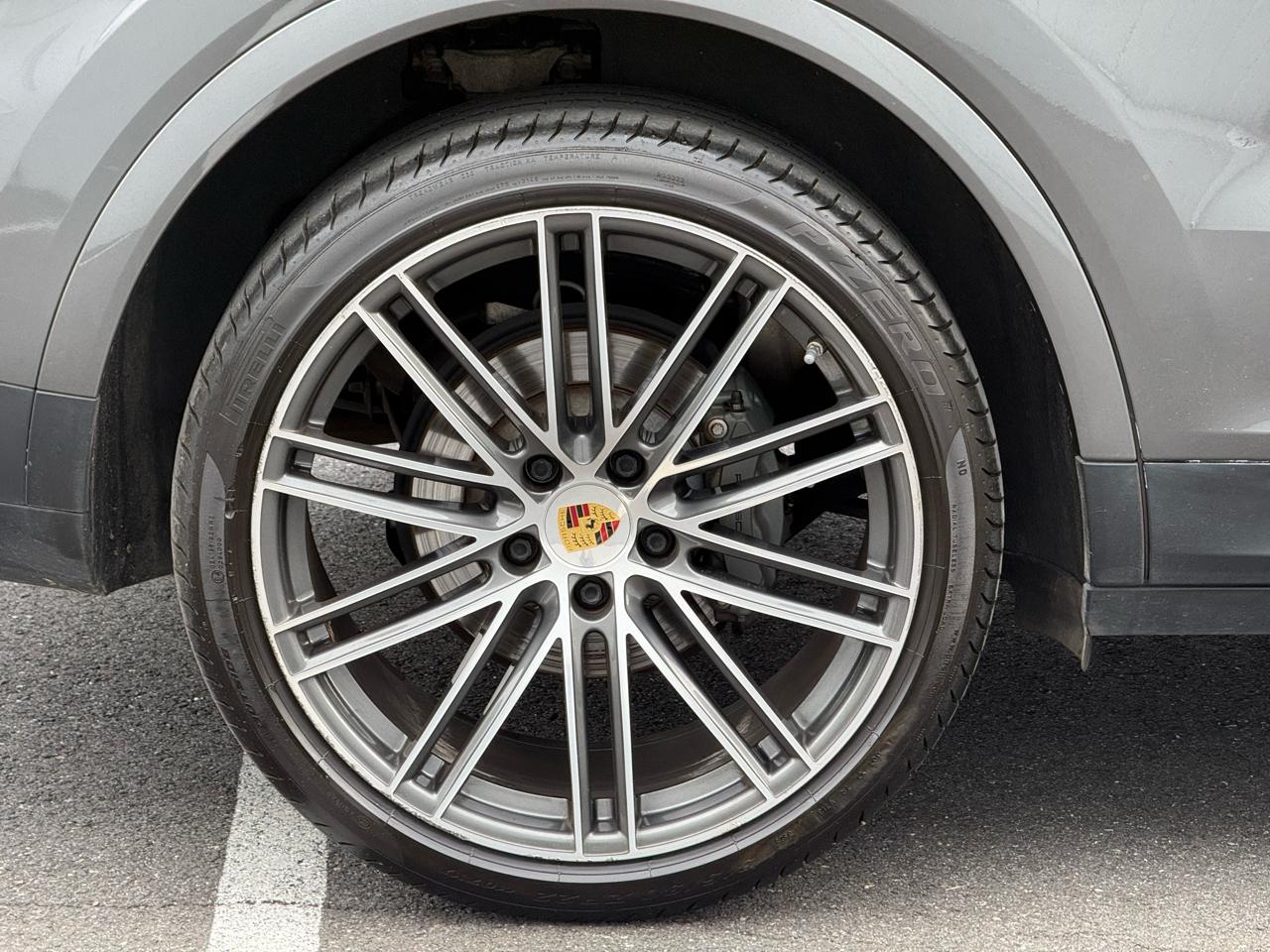 Porsche Cayenne S AWD 2021