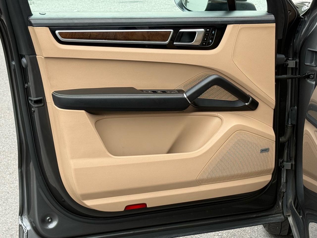 Porsche Cayenne S AWD 2021
