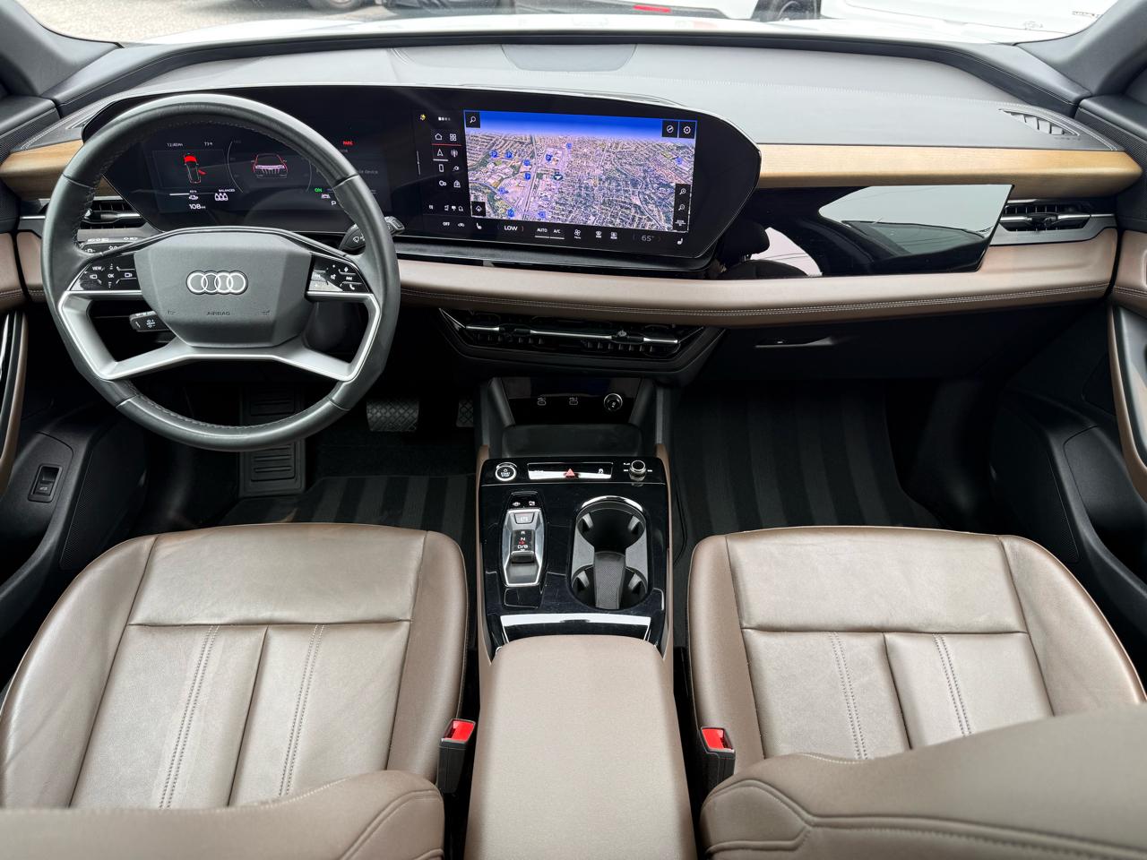 Audi Q6 e-tron Premium quattro 2025