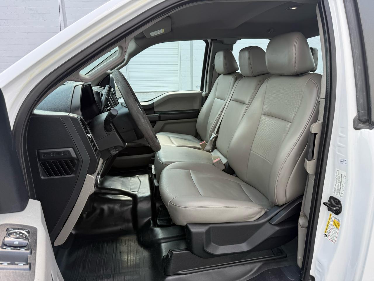 Ford F-150 XL 2WD SuperCab 8' Box 2019