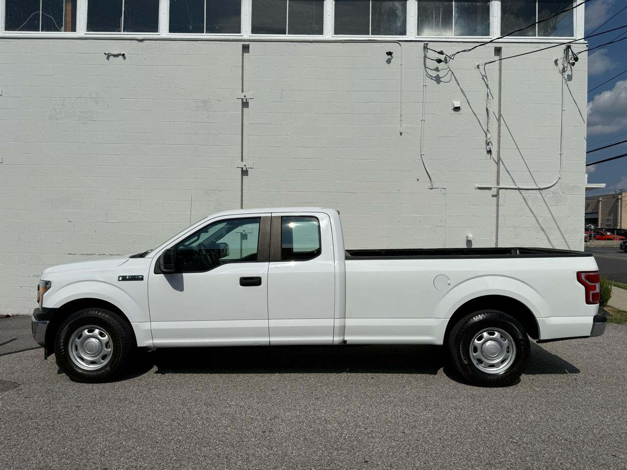 Ford F-150 XL 2WD SuperCab 8' Box 2019