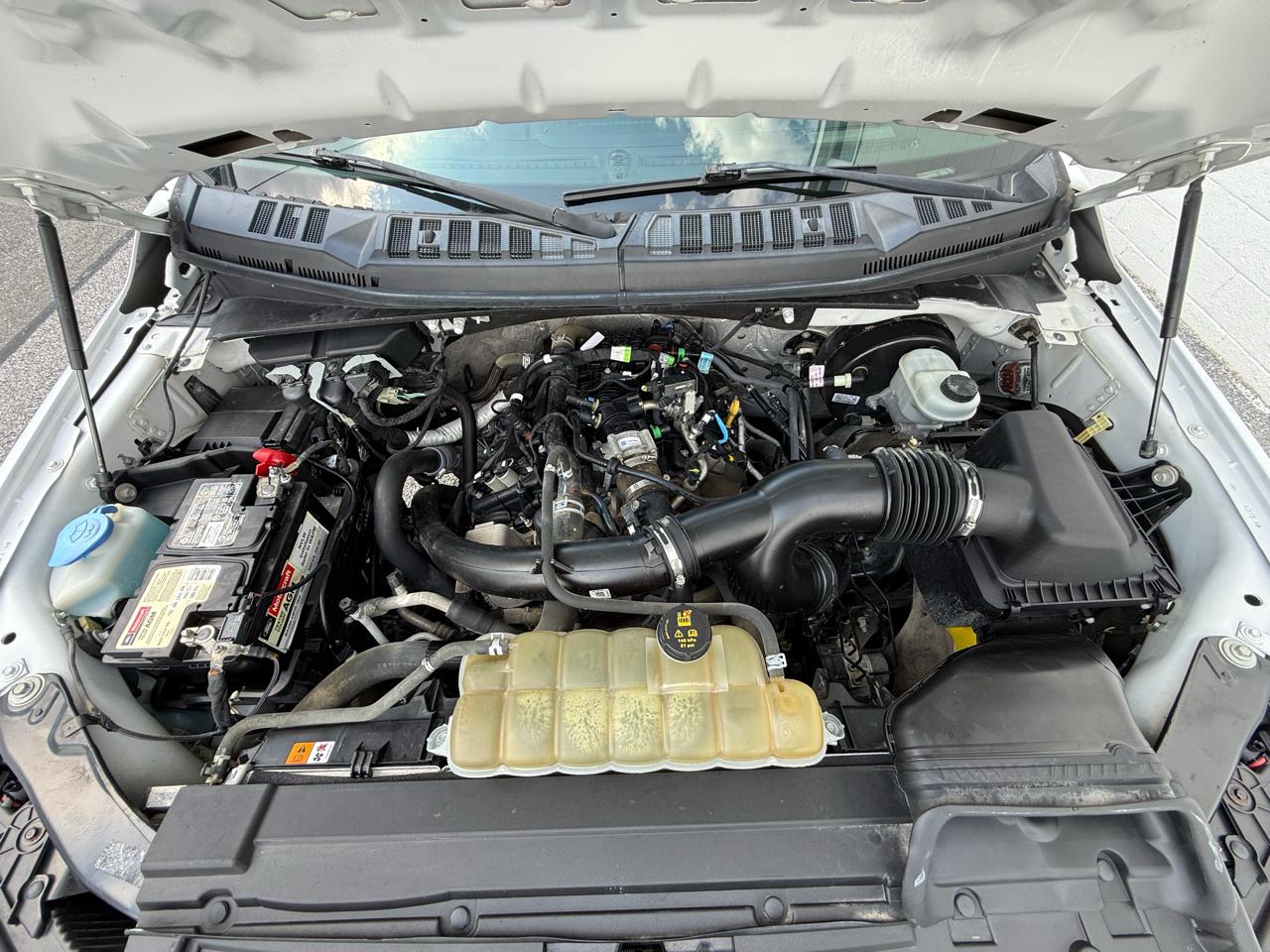 Ford F-150 XL 2WD SuperCab 8' Box 2019