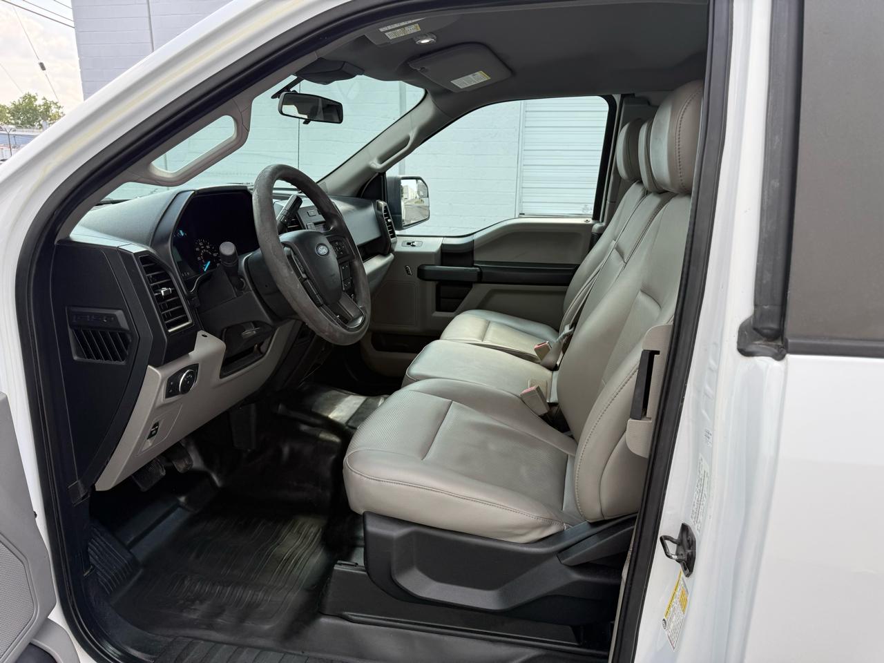 Ford F-150 XL 2WD SuperCab 8' Box 2019