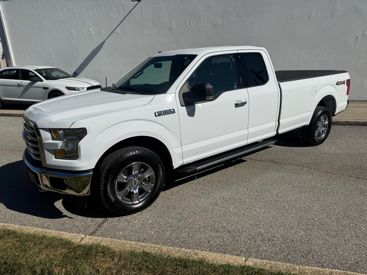 Ford F-150 XLT 4WD SuperCab 8' Box 2017