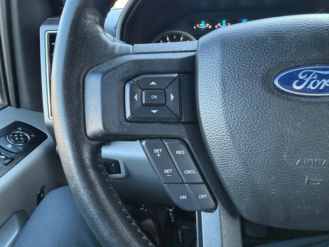 Ford F-150 XLT 4WD SuperCab 8' Box 2017