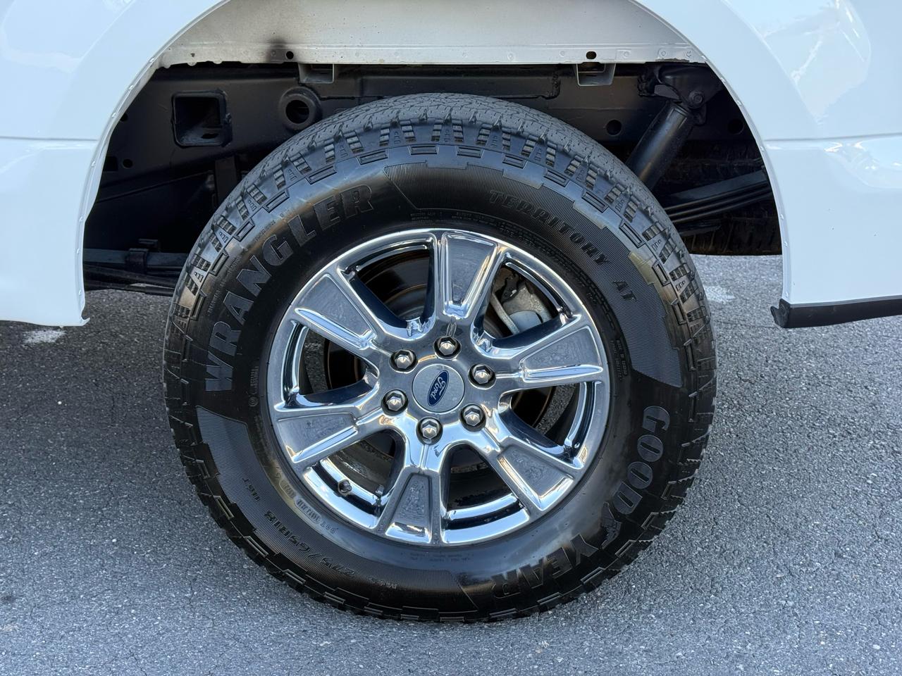 Ford F-150 XLT 4WD SuperCab 8' Box 2017