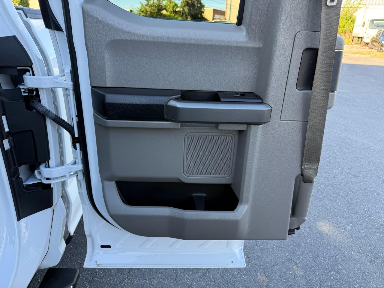 Ford F-150 XLT 4WD SuperCab 8' Box 2017