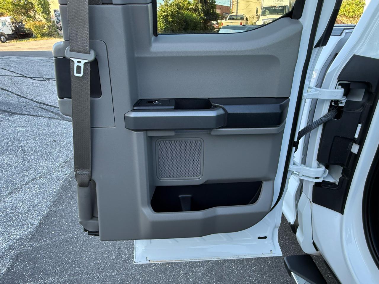 Ford F-150 XLT 4WD SuperCab 8' Box 2017
