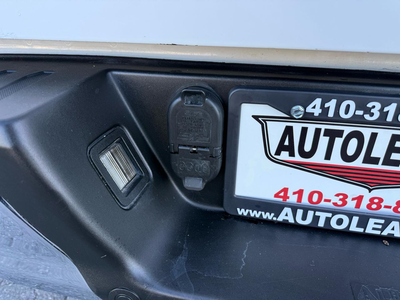 Ford F-150 XLT 4WD SuperCab 8' Box 2017