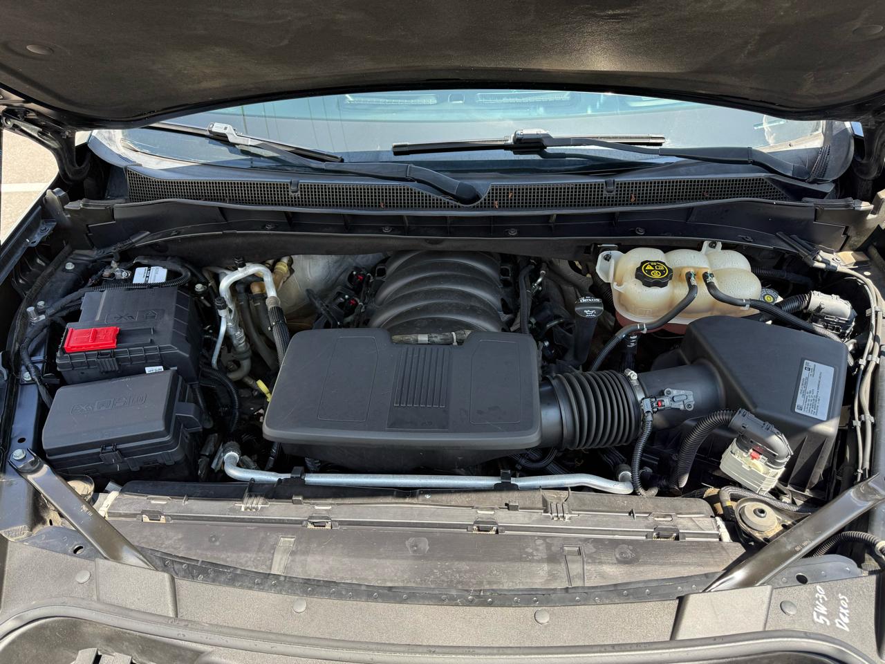 Chevrolet Tahoe  2021