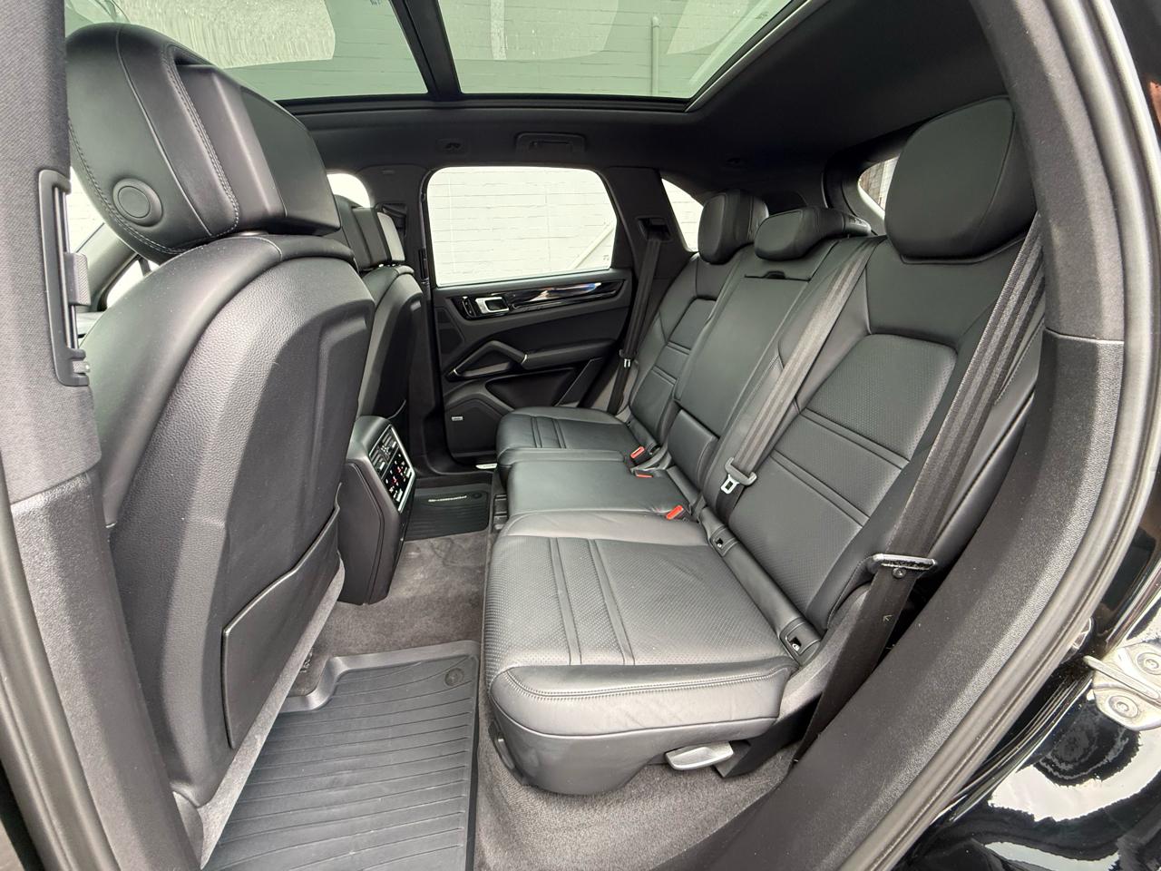 Porsche Cayenne E-Hybrid AWD 2019