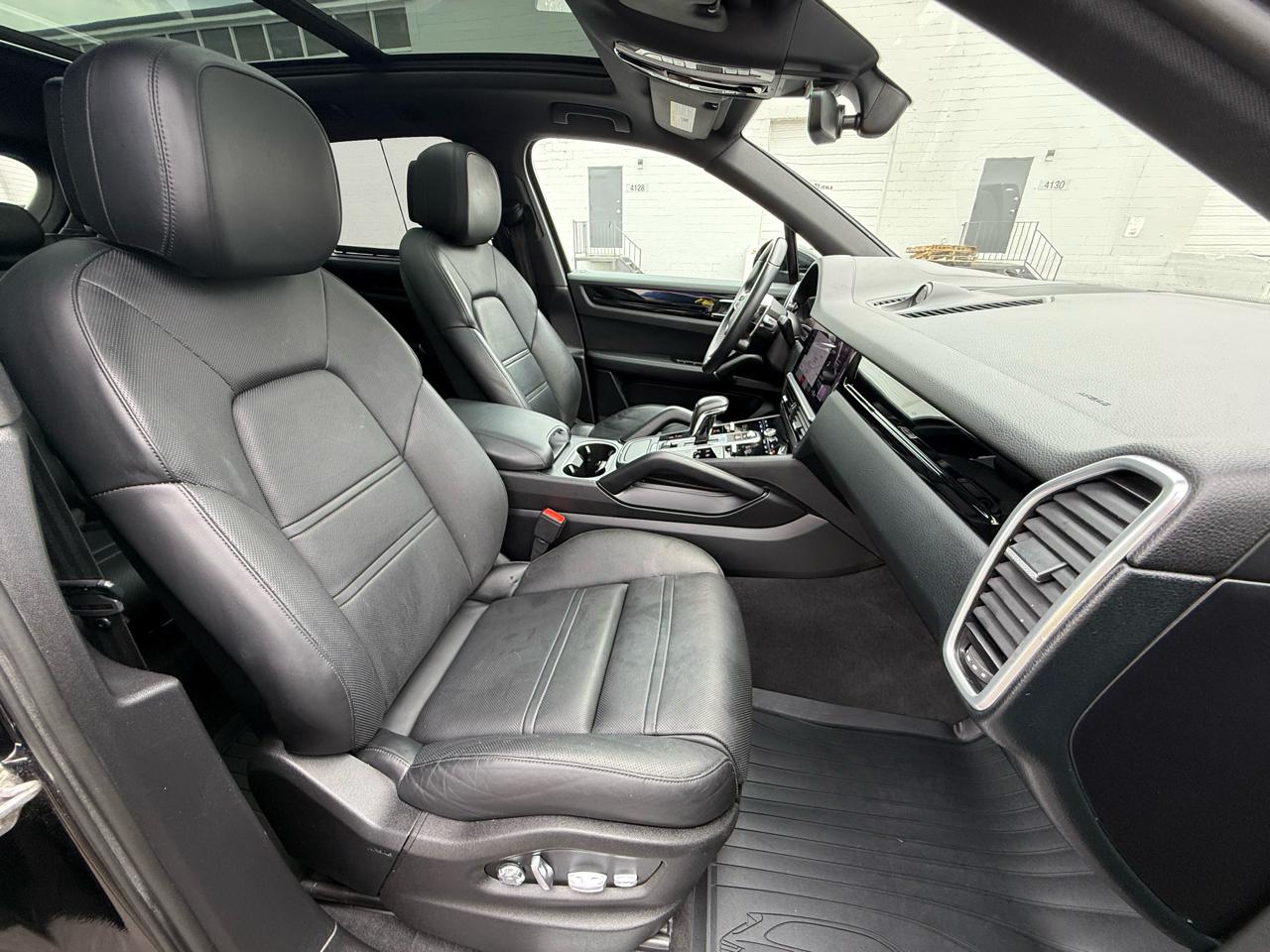 Porsche Cayenne E-Hybrid AWD 2019
