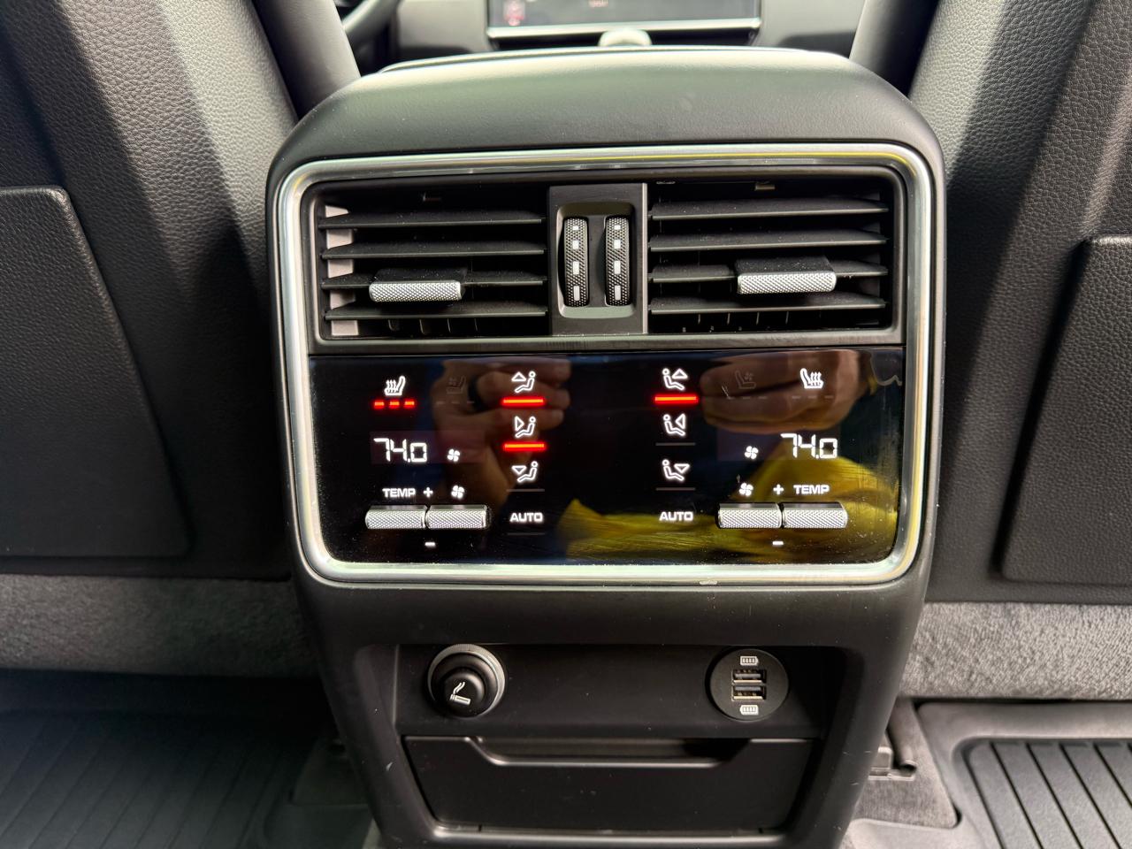 Porsche Cayenne E-Hybrid AWD 2019