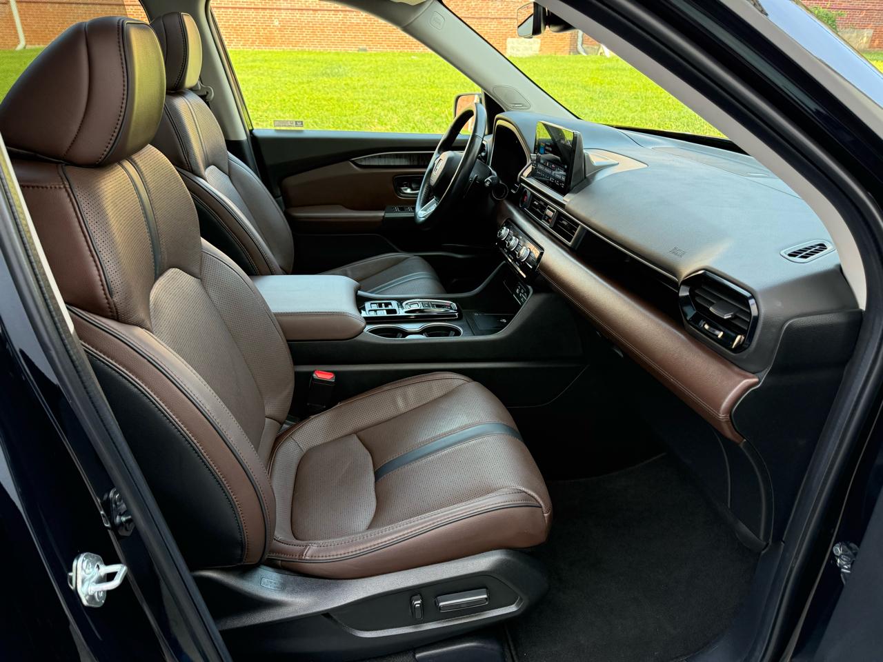 Honda Pilot Elite AWD 2023