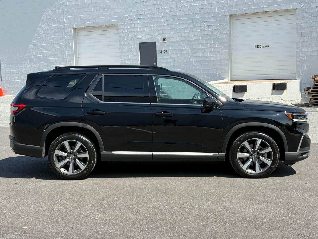 Honda Pilot Elite AWD 2023