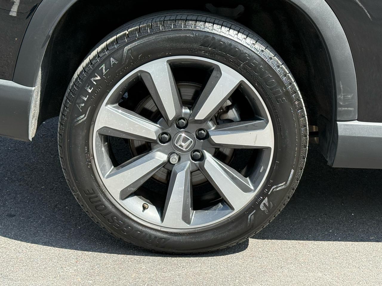 Honda Pilot Elite AWD 2023