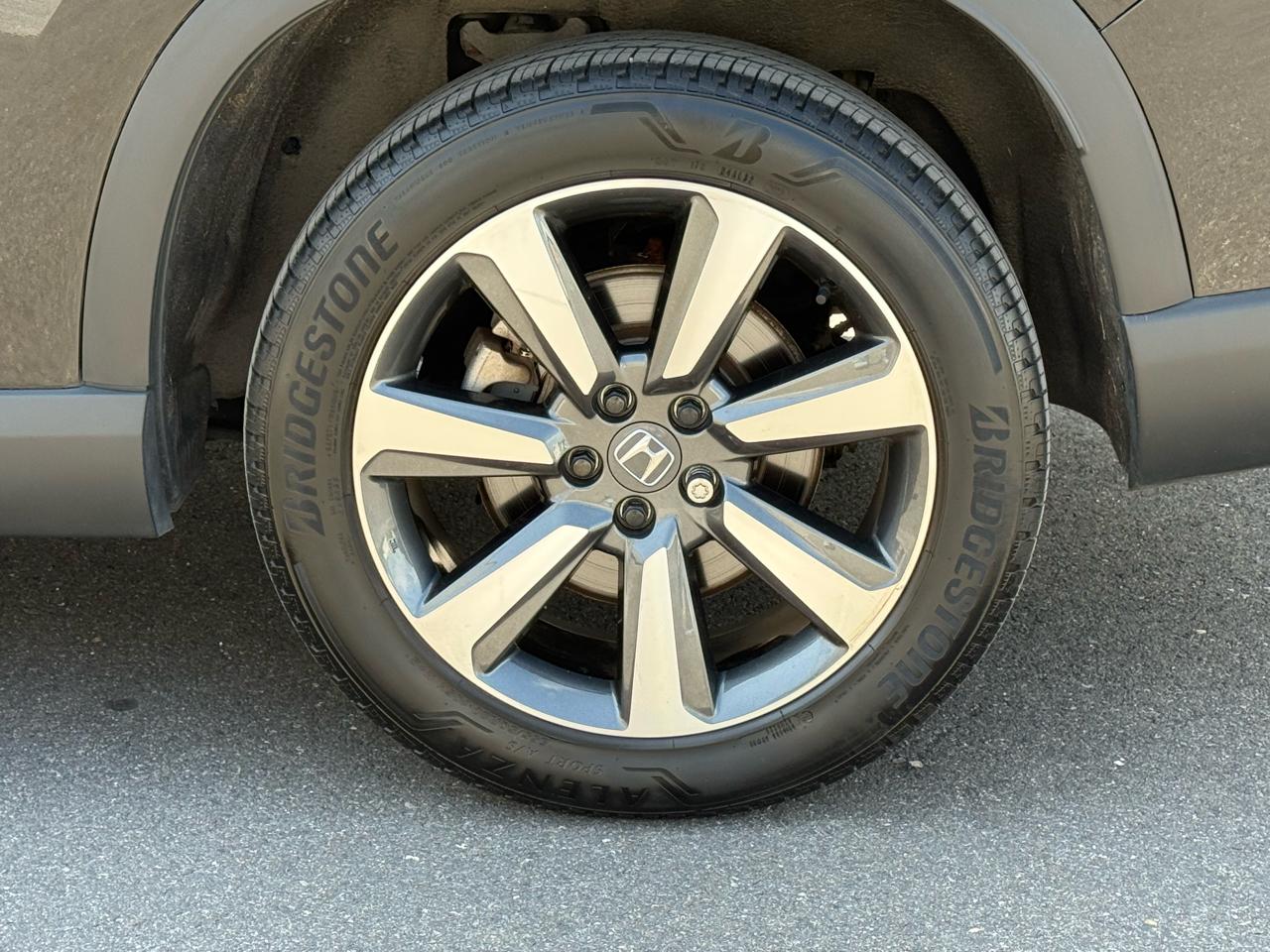 Honda Pilot Elite AWD 2023
