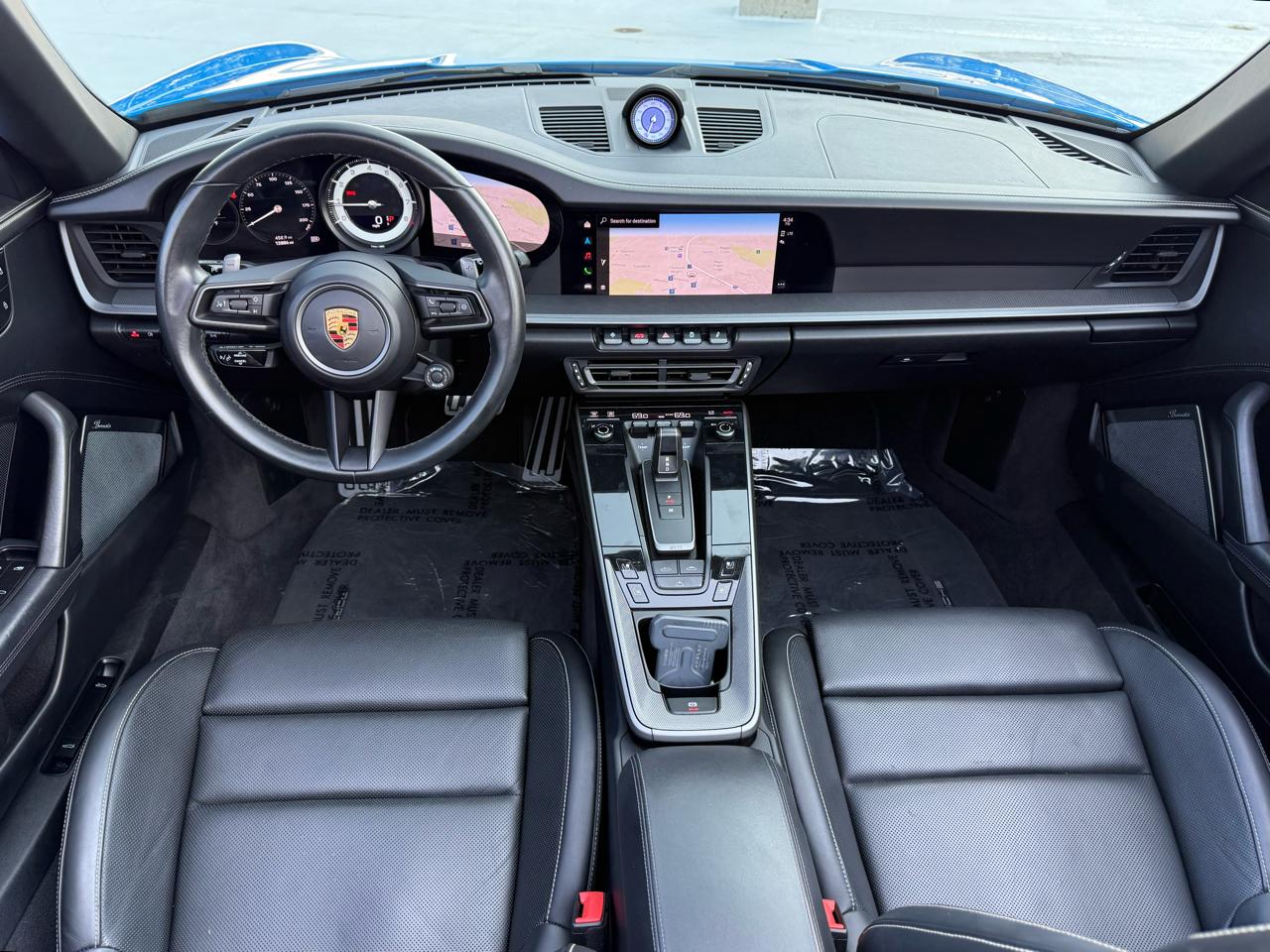 Porsche 911 Carrera Cabriolet 2022