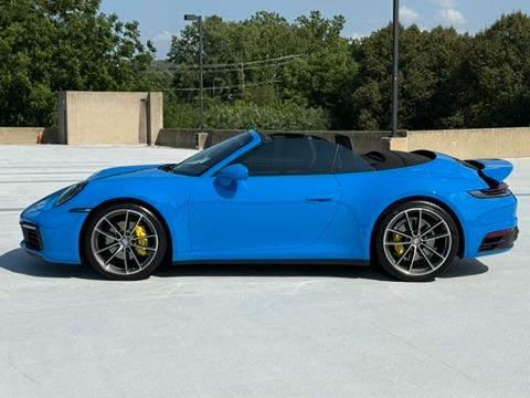 Porsche 911 Carrera Cabriolet 2022