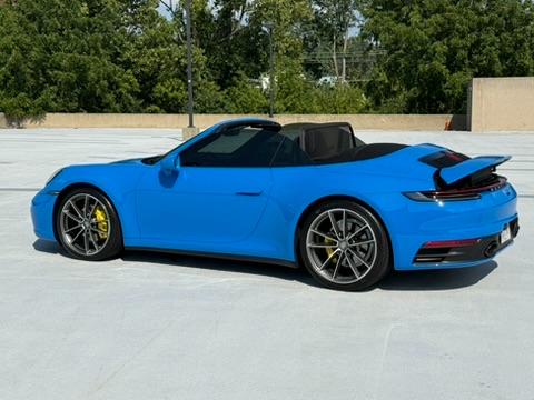 Porsche 911 Carrera Cabriolet 2022