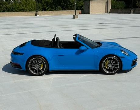 Porsche 911 Carrera Cabriolet 2022