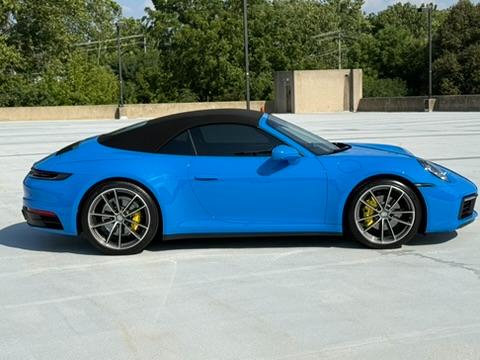 Porsche 911 Carrera Cabriolet 2022