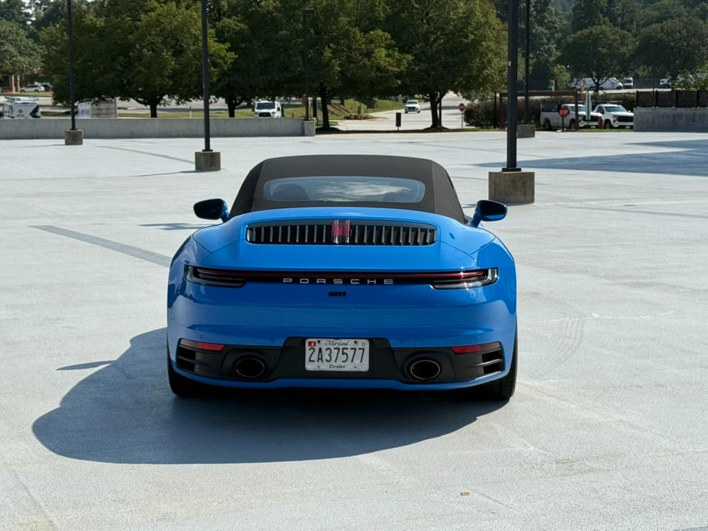 Porsche 911 Carrera Cabriolet 2022