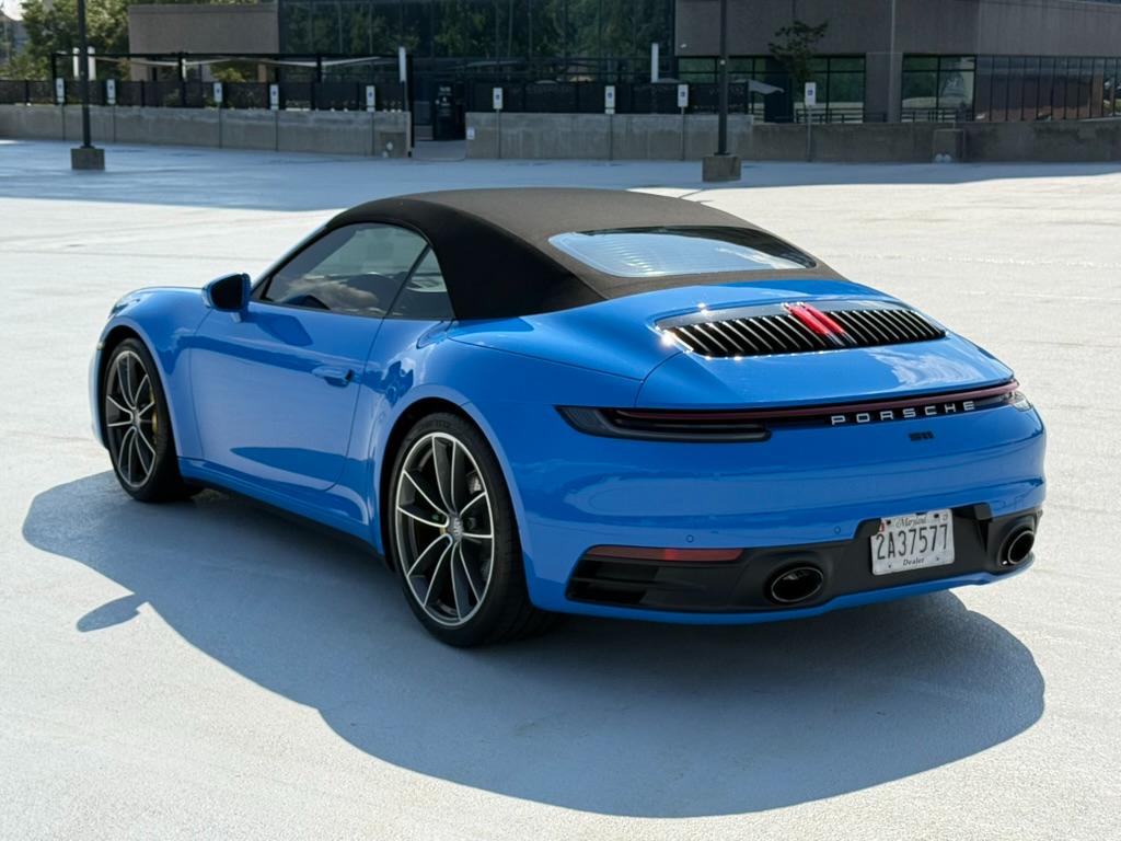 Porsche 911 Carrera Cabriolet 2022