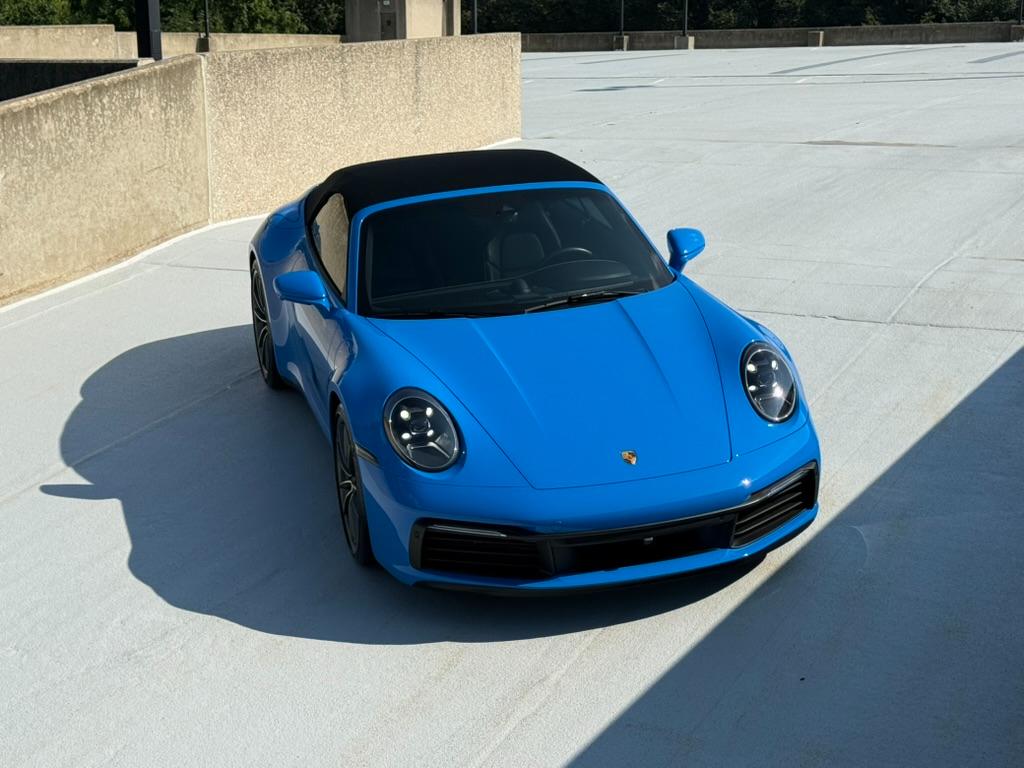 Porsche 911 Carrera Cabriolet 2022