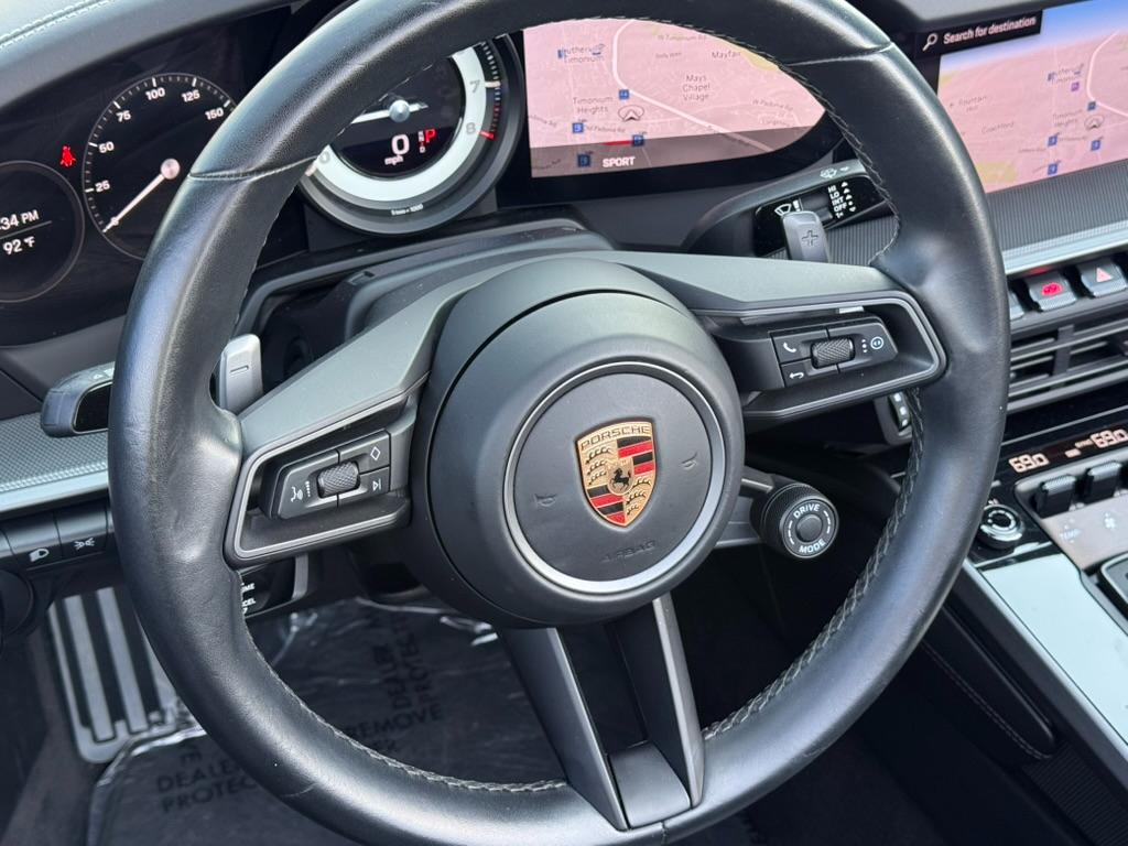 Porsche 911 Carrera Cabriolet 2022