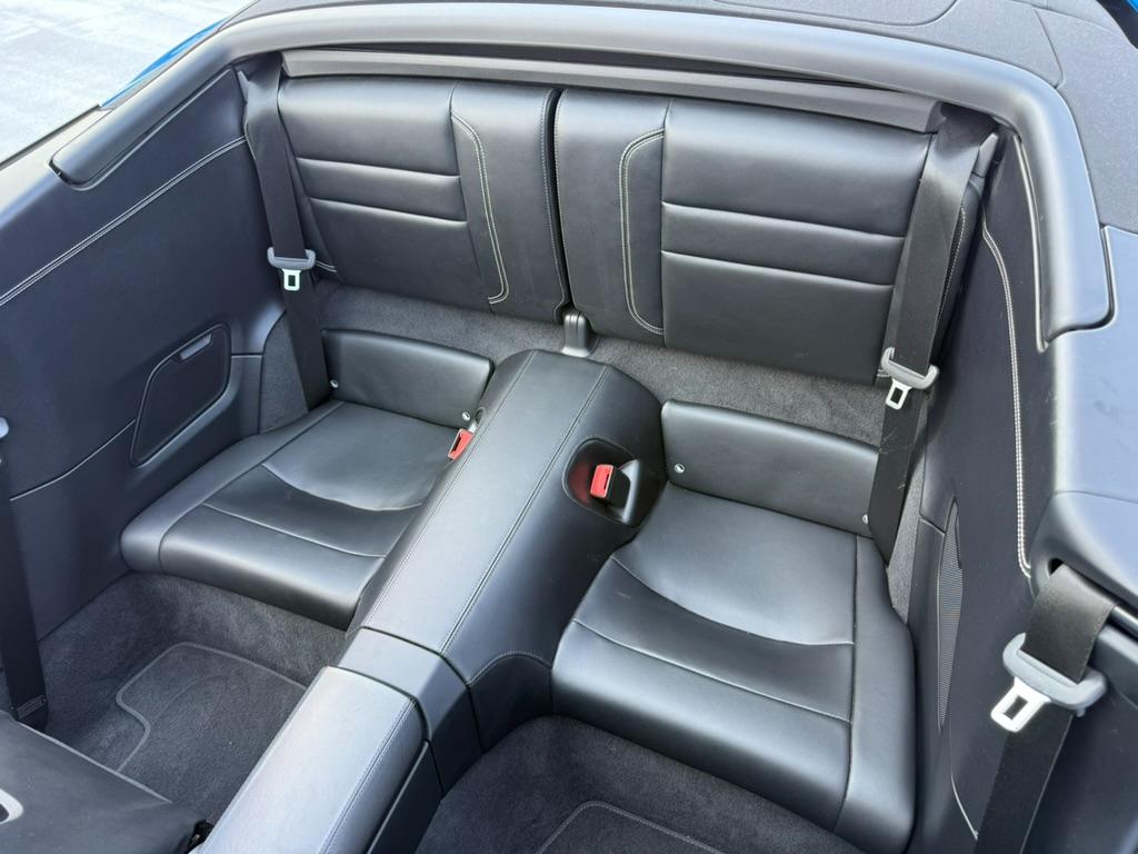 Porsche 911 Carrera Cabriolet 2022