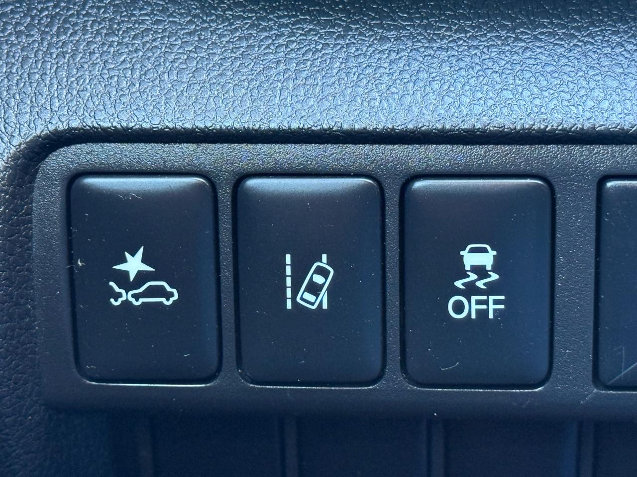 Mitsubishi Eclipse Cross SEL Special Edition FWD 2022