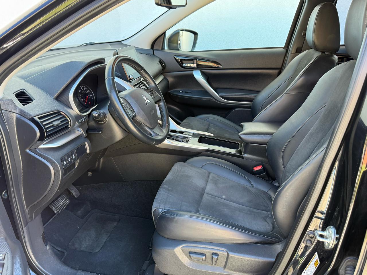 Mitsubishi Eclipse Cross SEL Special Edition FWD 2022