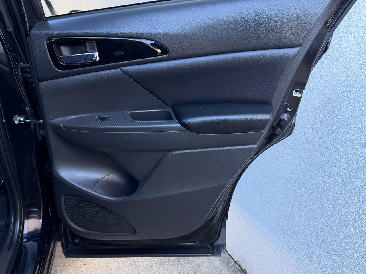 Mitsubishi Eclipse Cross SEL Special Edition FWD 2022
