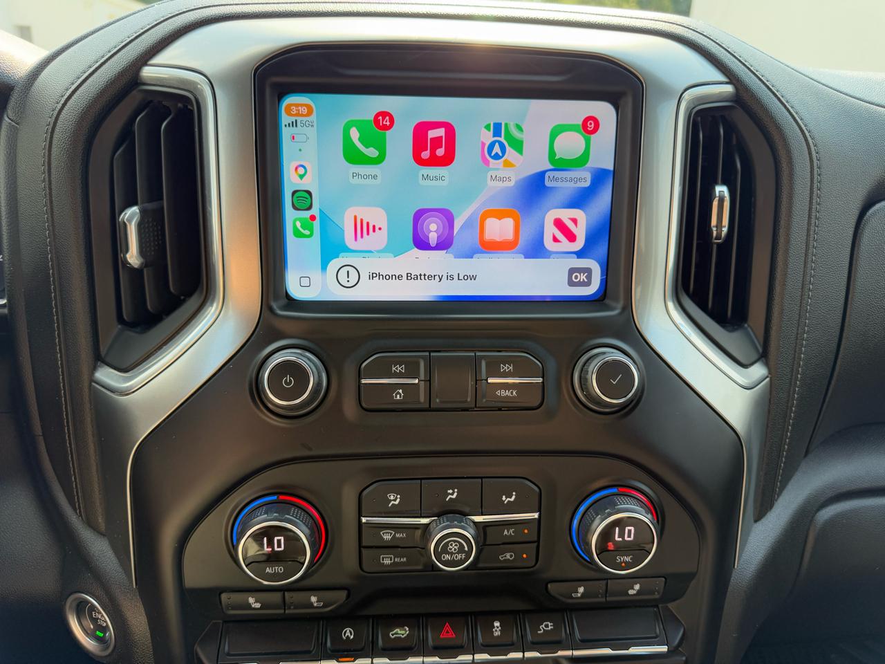 Chevrolet Silverado 1500 4WD Crew Cab 147" RST 2021