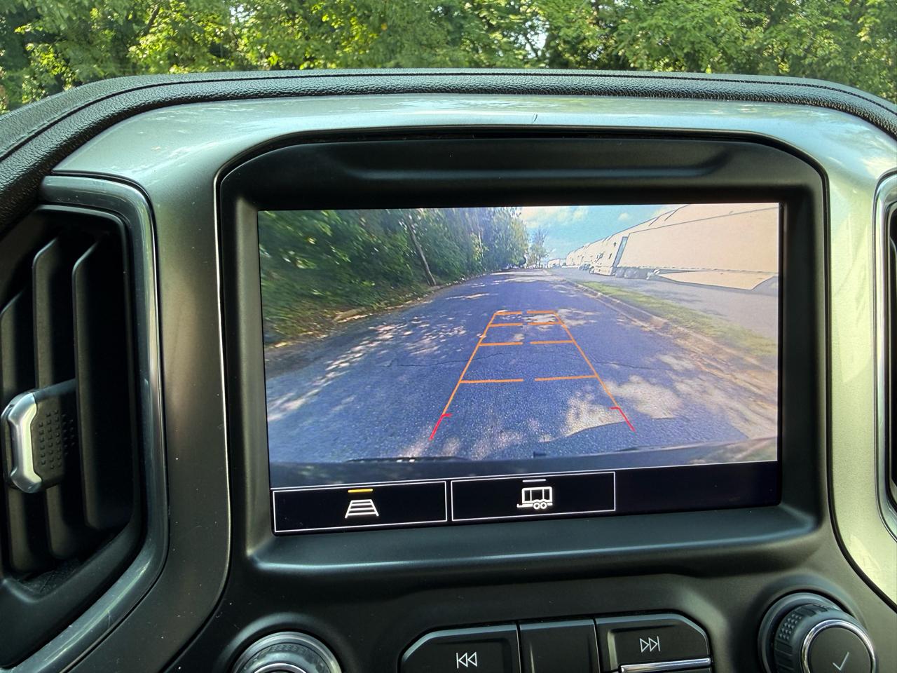 Chevrolet Silverado 1500 4WD Crew Cab 147" RST 2021