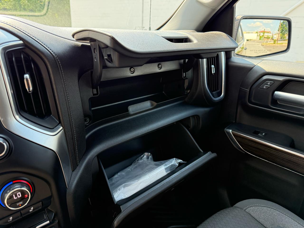 Chevrolet Silverado 1500 4WD Crew Cab 147" RST 2021