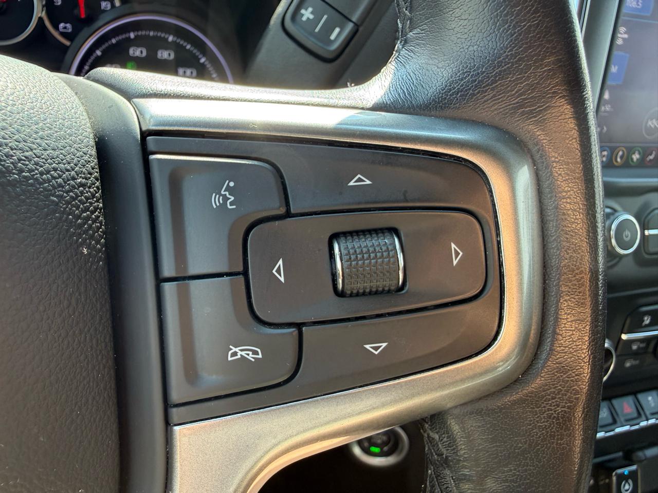 Chevrolet Silverado 1500 4WD Crew Cab 147" RST 2021