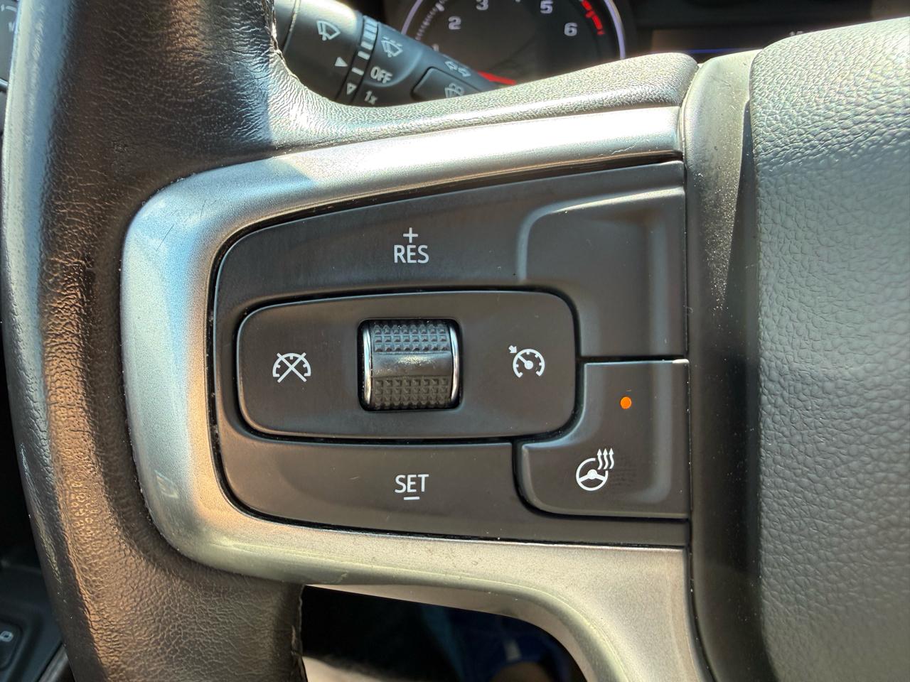 Chevrolet Silverado 1500 4WD Crew Cab 147" RST 2021