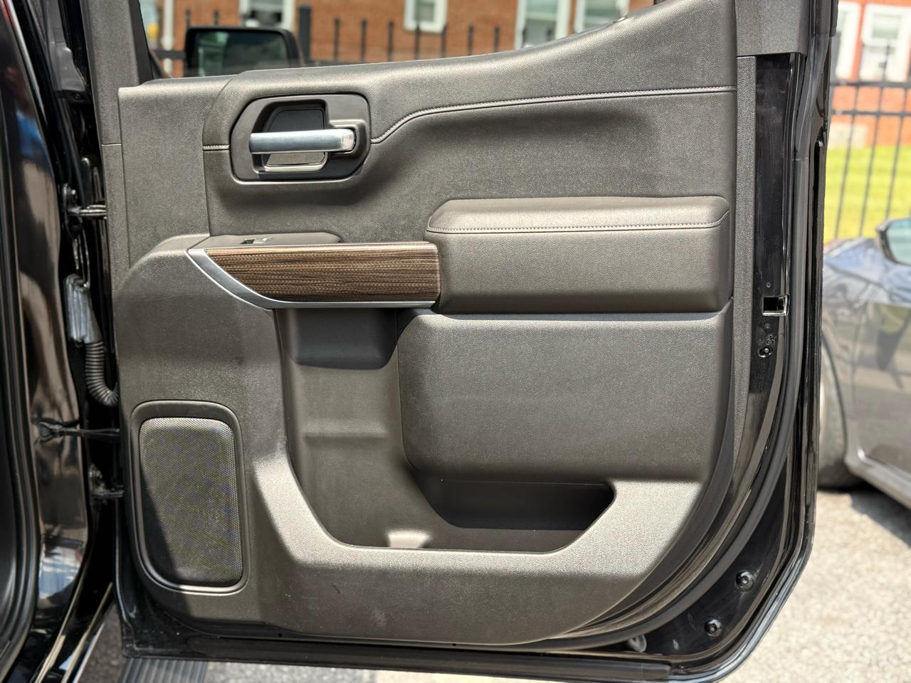 Chevrolet Silverado 1500 4WD Crew Cab 147" RST 2021