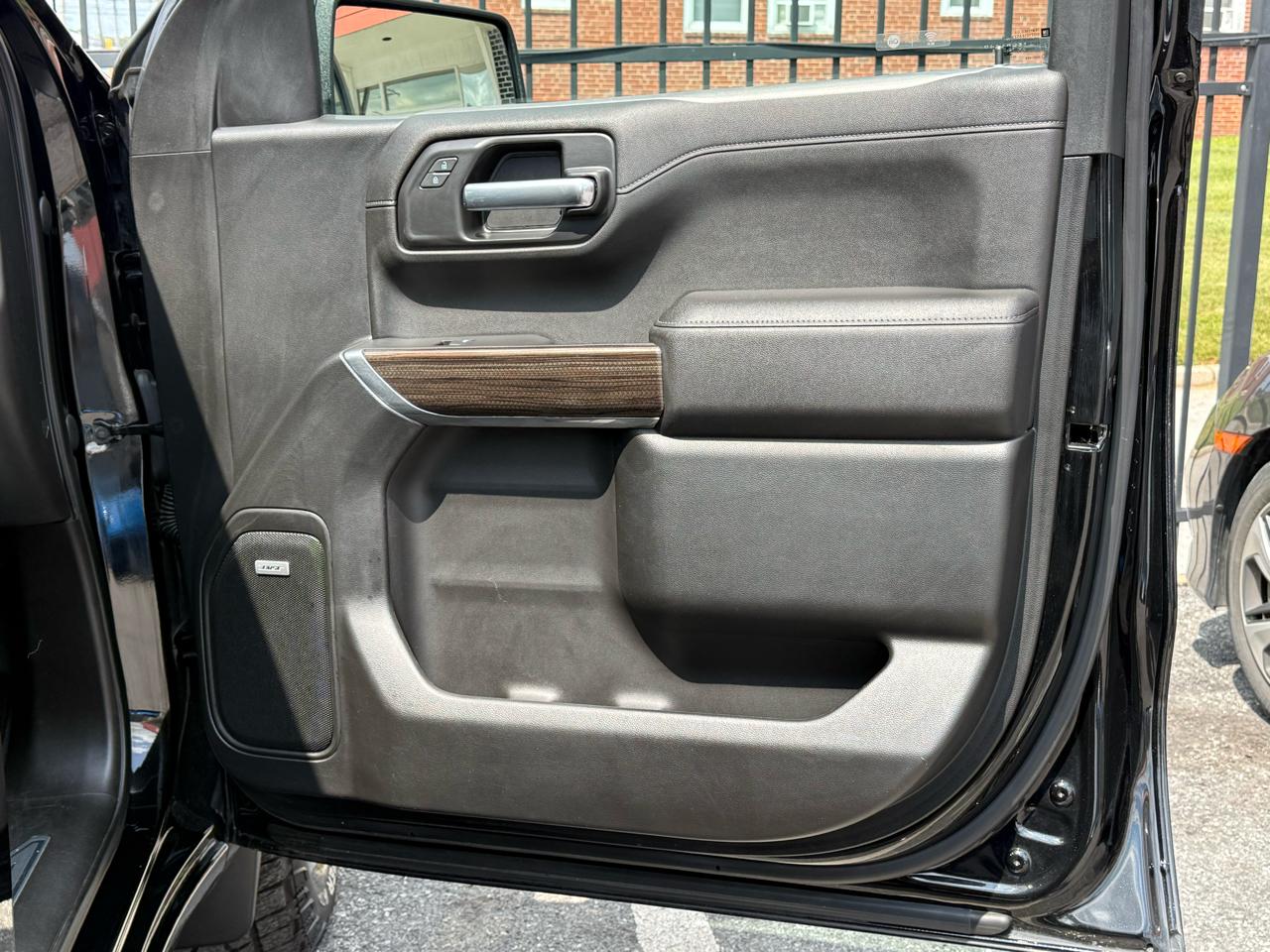 Chevrolet Silverado 1500 4WD Crew Cab 147" RST 2021